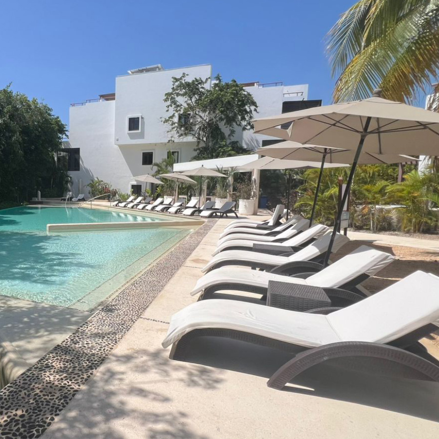 TULUM COUNTRY
